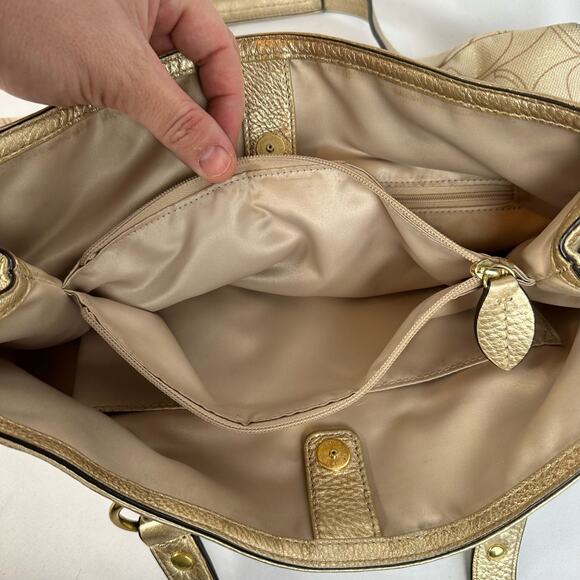 Coach Penelope Carryall Signature Beige and Gold Linen Handbag - Picture 4 of 14